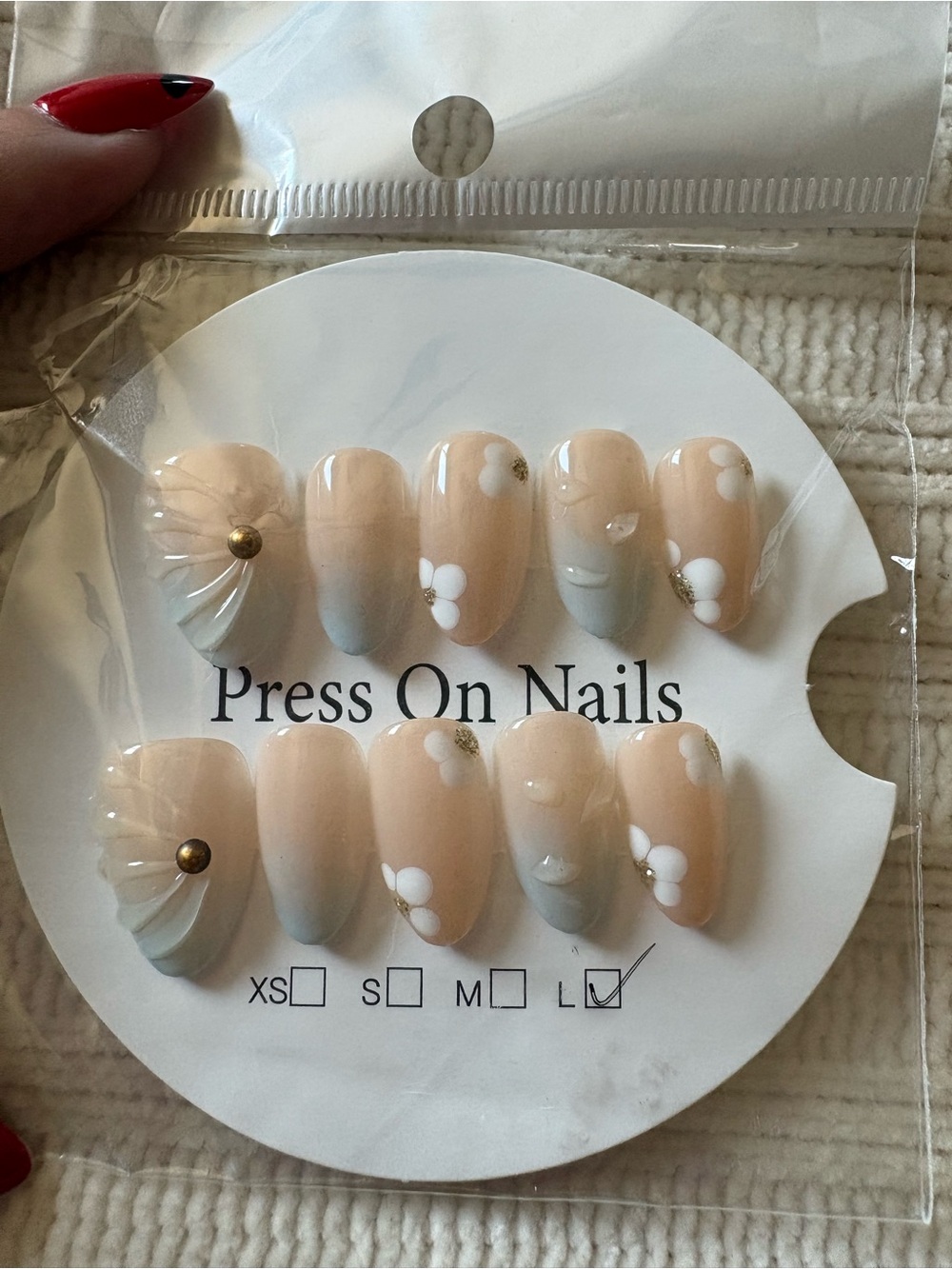 3D Nude Floral Press-On Nails Set - Size Large